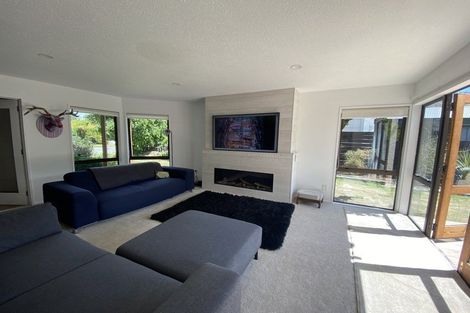 Photo of property in 19 Thomson Street, Arrowtown, 9302