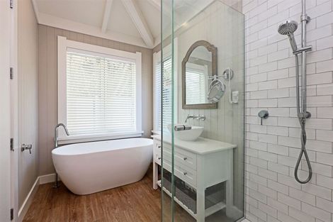 Photo of property in 15 Margaret Avenue, Havelock North, 4130