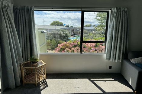 Photo of property in 19 Chums Road, Paraparaumu Beach, Paraparaumu, 5032