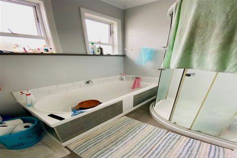 Photo of property in 85 Bartholomew Road, Levin, 5510