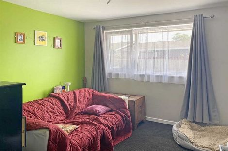Photo of property in 72 Marlow Road, Aranui, Christchurch, 8061