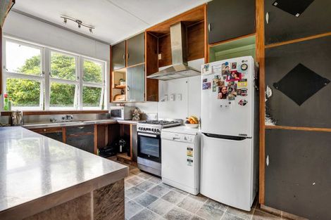 Photo of property in 19 Clifford Road, Eltham, 4322