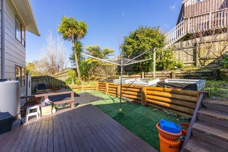 Photo of property in 1/4 Newstead Avenue, Browns Bay, Auckland, 0632