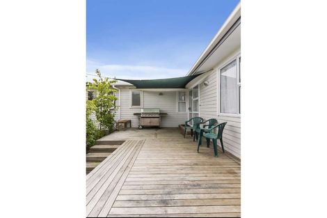 Photo of property in 26 Roseanne Road, Manurewa, Auckland, 2102