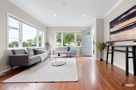 Photo of property in 59 Kensington Avenue, Petone, Lower Hutt, 5012