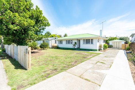 Photo of property in 215 Lytton Road, Elgin, Gisborne, 4010
