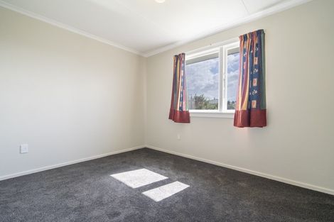 Photo of property in 182 Mcquarrie Street, Kingswell, Invercargill, 9812