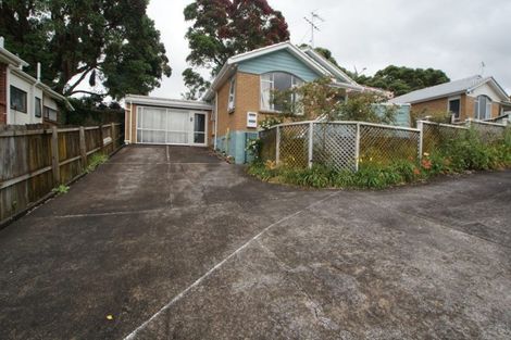 Photo of property in 2/7 Keystone Avenue, Mount Roskill, Auckland, 1041
