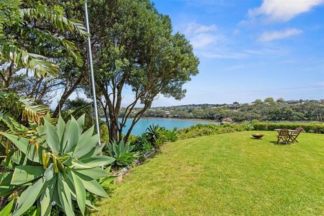 Photo of property in 4 East Point, Manly, Whangaparaoa, 0930