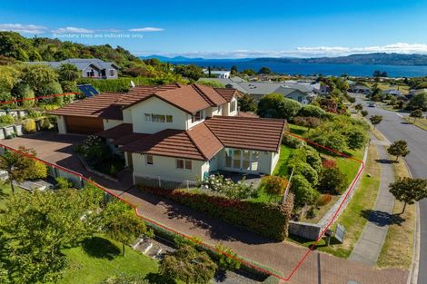 Photo of property in 24 Botanical Heights Drive, Waipahihi, Taupo, 3330