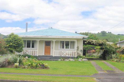 Photo of property in 11 Ngatai Street, Taumarunui, 3920