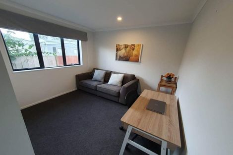 Photo of property in 10b Toatoa Place, Mangere Bridge, Auckland, 2022