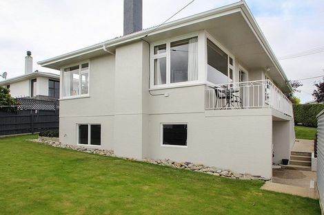 Photo of property in 20 Arrow Crescent, Holmes Hill, Oamaru, 9401