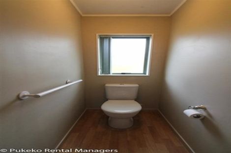 Photo of property in 2/28 Carnoustie Drive, Wattle Downs, Auckland, 2103