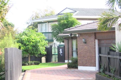 Photo of property in 28 Tyrian Close, Half Moon Bay, Auckland, 2012