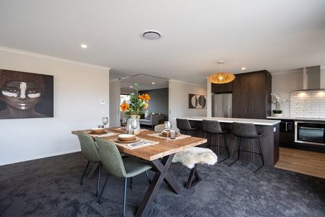 Photo of property in 40 Jane Maree Road, Kumeu, 0810