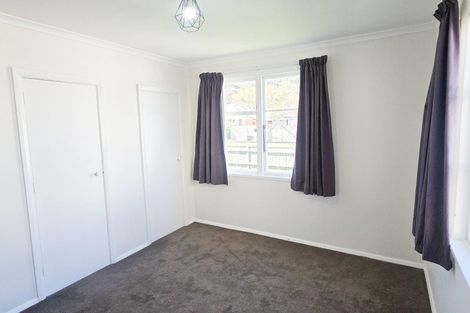 Photo of property in 125 Molesworth Street, Taita, Lower Hutt, 5011