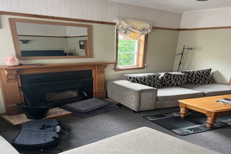 Photo of property in 20 Ranui Terrace, Tawa, Wellington, 5028