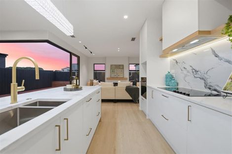 Photo of property in 47 Derbyshire Lane, Karaka, Papakura, 2580