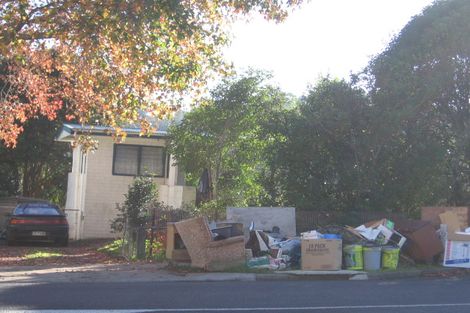 Photo of property in 721 Swanson Road, Swanson, Auckland, 0612