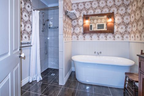 Photo of property in 1 Ash Lane, Cromwell, 9310