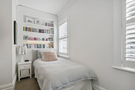 Photo of property in 206 Tinakori Road, Thorndon, Wellington, 6011