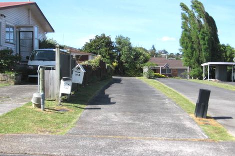 Photo of property in 2/10 Kapiti Place, Sunnynook, Auckland, 0620