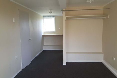 Photo of property in 32 Stanmore Bay Road, Stanmore Bay, Whangaparaoa, 0932