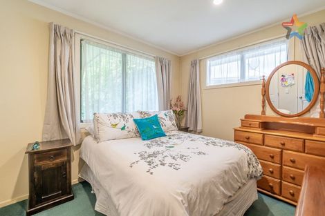 Photo of property in 51 Stokes Valley Road, Stokes Valley, Lower Hutt, 5019