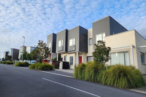 Photo of property in 5 Tuatua Road, Hobsonville, Auckland, 0616