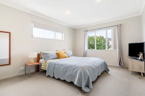 Photo of property in 11 Amaretto Avenue, Flat Bush, Auckland, 2019