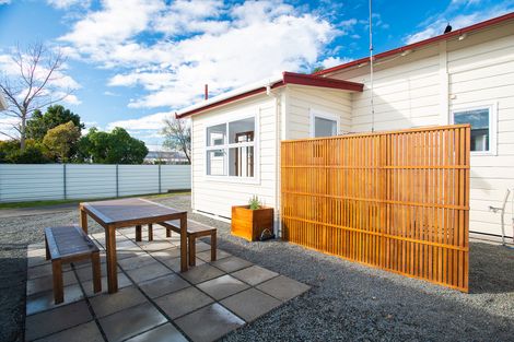 Photo of property in 33 Carnarvon Street, Gisborne, 4010