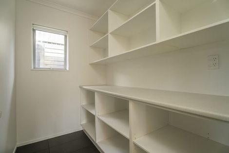 Photo of property in 120 Amesbury Drive, Churton Park, Wellington, 6037