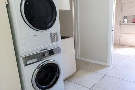 Photo of property in 69 Princess Street, Dannevirke, 4930