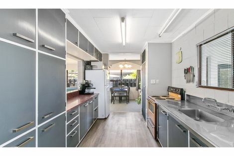 Photo of property in 28 Plymouth Road, Flaxmere, Hastings, 4120