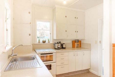 Photo of property in 127 Toi Toi Street, Toi Toi, Nelson, 7010