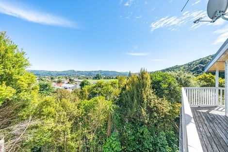 Photo of property in 213a Whites Line East, Waiwhetu, Lower Hutt, 5010