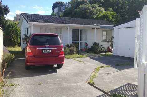 Photo of property in 1/7 Ribble Street, Island Bay, Wellington, 6023