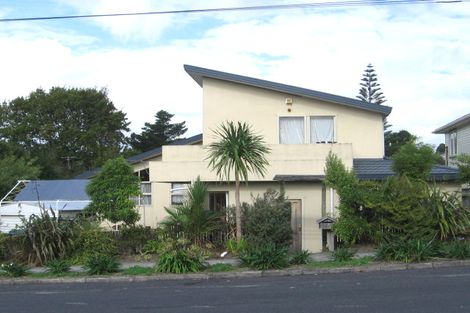 Photo of property in 69 Mcleod Road, Te Atatu South, Auckland, 0610