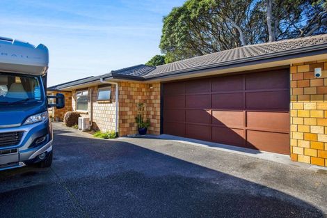 Photo of property in 7 Manuka Place, Whalers Gate, New Plymouth, 4310