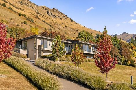 Photo of property in 16 Hayes View Lane, Lake Hayes, Queenstown, 9371
