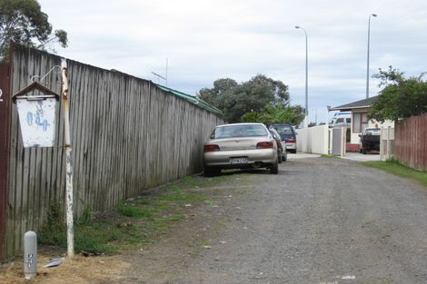 Photo of property in 14 Tacon Place, Mangere, Auckland, 2022