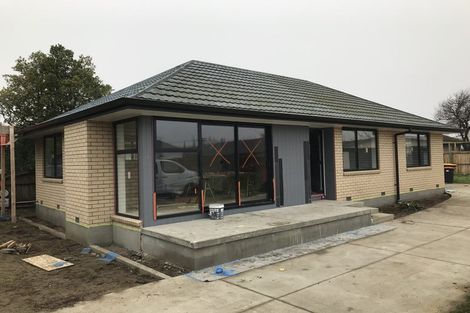 Photo of property in 224 Mairehau Road, Burwood, Christchurch, 8083