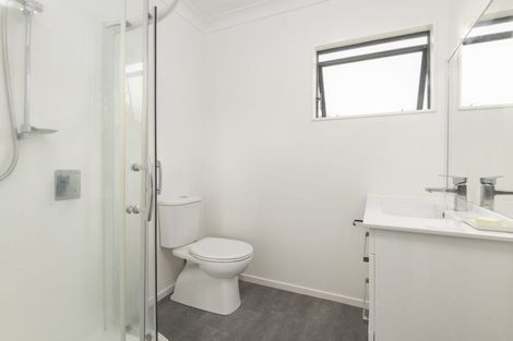 Photo of property in 203 Westchester Drive, Churton Park, Wellington, 6037