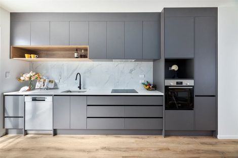 Photo of property in 30 Whakato Avenue, Kumeu, 0810