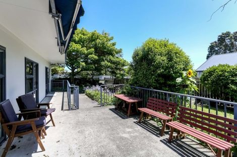 Photo of property in 437 Carrington Street, Upper Vogeltown, New Plymouth, 4310