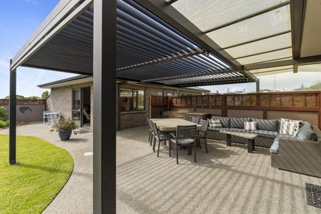 Photo of property in 7 Byron Brown Place, Otaki Beach, Otaki, 5512