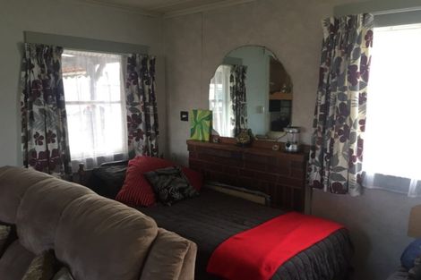 Photo of property in 11 Main Street, Waipiata, Ranfurly, 9397