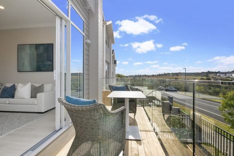 Photo of property in 155a Bonair Crescent, Silverdale, 0932