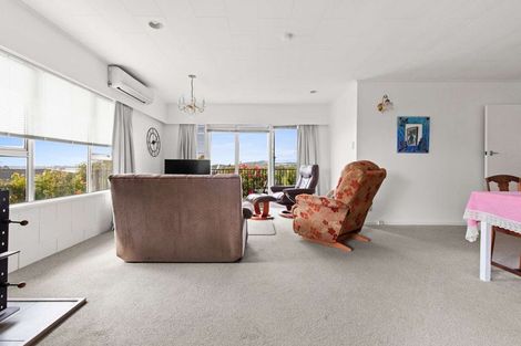 Photo of property in 2 Knox Place, Greerton, Tauranga, 3112